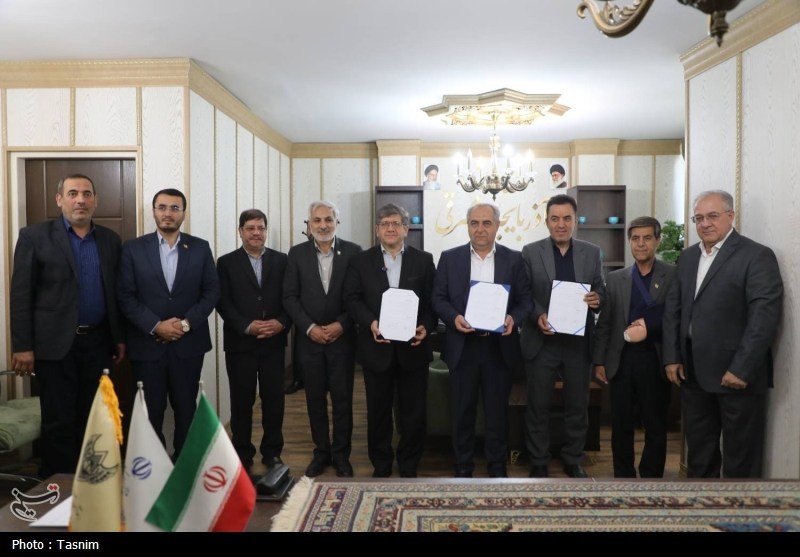تفاهمنامه تکمیل قطار حومهای تبریز- آذرشهر به امضا رسید / اخبار آذربایجان شرقی - اخبار استانها