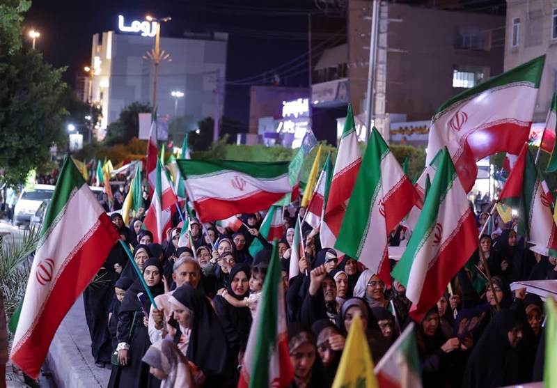 شب 119 خروش بوشهریها؛ تداوم فریاد «لبیک یا خامنهای» در میدان / اخبار بوشهر - اخبار استانها