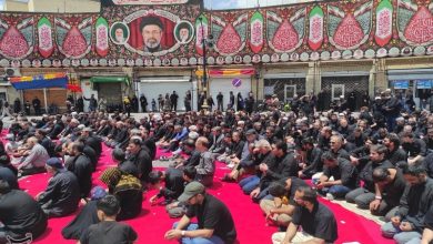 طنین «حی علی الصلاه» در قلب زنجان؛ وقتی میدان انقلاب کربلا شد / اخبار زنجان - اخبار استانها
