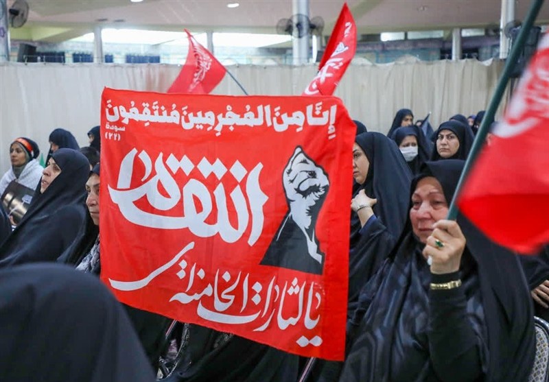 مراسم بزرگداشت و یادبود «قائد شهید امت» در اراک/تجدید میثاق با آرمانها+عکس / اخبار مرکزی - اخبار استانها