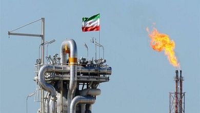 جهش قیمت نفت در پی اعلام مجدد تحریمهای آمریکا علیه نفت ایران