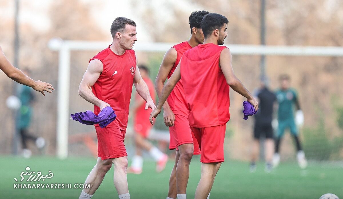 جدایی گرا و بیفوما، سد راه پرسپولیس برای جذب مهاجم خارجی / پرسپولیس , نقل و انتقالات , دنیل گرا , تیوی بیفوما , مهاجم خارجی