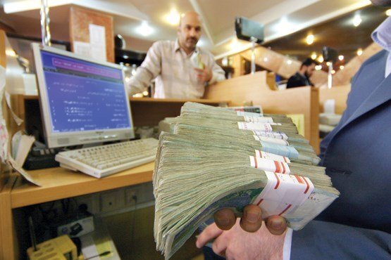 پرداخت ۲۹۴۰ همت تسهیلات توسط شبکه بانکی در بهار امسال/ سهم خانوارها کمتر از یکچهارم وامها / تسهیلات بانکی , وام , خانوار , شبکه بانکی , اقتصاد