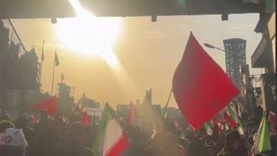ببینید|حضور پرشمار مردم در میدان امام حسین در لحظات آغاز مراسم تشییع / اخبار سیاسی روز , اخبار سیاست داخلی