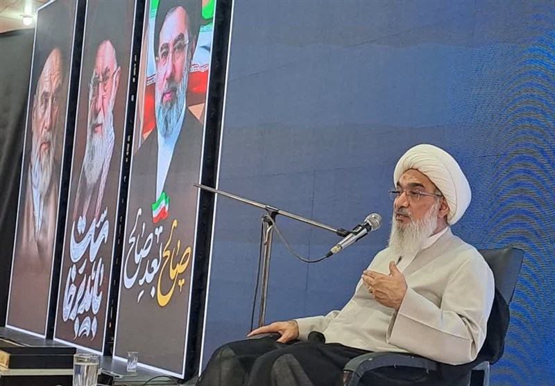 وحدت حول محور ولایت رمز پیروزی نهایی است / اخبار بوشهر - اخبار استانها
