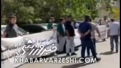 اعتراض هواداران چادرملو به دبیرکل فدراسیون فوتبال / چادرملو , فدراسیون فوتبال , هواداران , اعتراض , سهمیه فوتبال