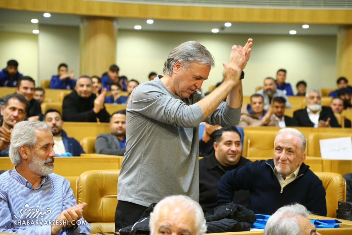 فینال جام جهانی ۲۰۲۶ نزدیک خانه جواد زرینچه برگزار میشود / جواد زرینچه , جام جهانی ۲۰۲۶ , ورزشگاه مت لایف , نیویورک , تیم ملی فوتبال ایران