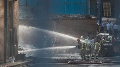 حریق در چهچکور بندرعباس؛دود ناشی از آتشسوزی نخلها و انبار ضایعات است / اخبار هرمزگان - اخبار استانها