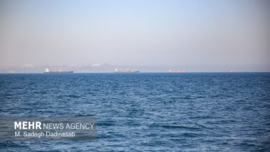 واشنگتن یک کشتی ناقض محاصره دریایی ایران را از کار انداخت
