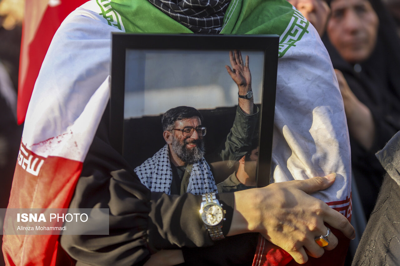 خانه صنعت، معدن و تجارت از فعالان اقتصادی برای حضور در مراسم تشییع رهبر شهید انقلاب دعوت کرد / خانه صنعت، معدن و تجارت , فعالان اقتصادی , مراسم تشییع , رهبر شهید انقلاب , وحدت ملی