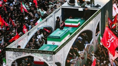 خوانشی تاریخی از تشییع رهبر شهید/ مراسمی که سیاست را پشت سر گذاشت / اخبار لرستان - اخبار استانها