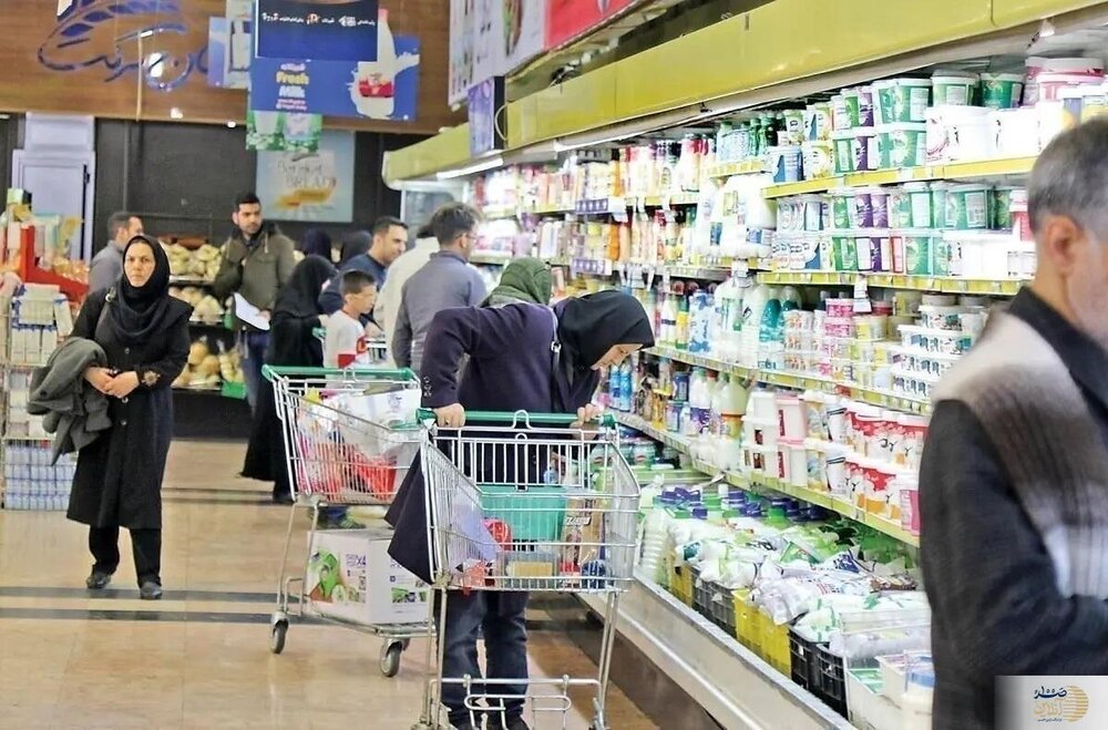 کارشناس اقتصادی: ریشههای تورم فراتر از نقدینگی در فشارهای سمت عرضه است / تورم , رکود , اقتصاد ایران , نقدینگی , فشار عرضه