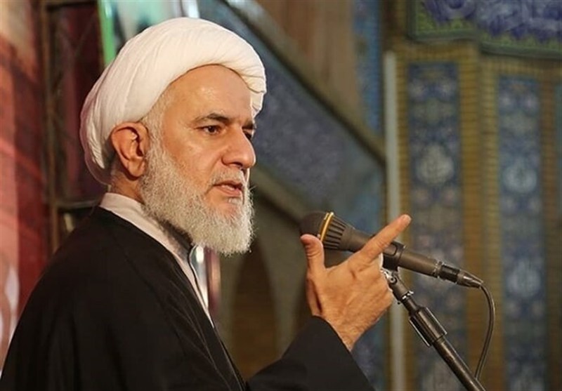 انتقال میراث فکری و معنوی رهبر شهید به نسلهای بعد رسالت نخبگان است / اخبار چهارمحال و بختیاری - اخبار استانها