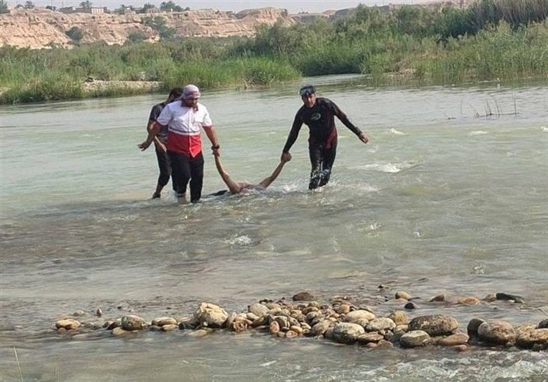 غرق شدن 5 نفر در امواج شکافنده دریای رامسر / اخبار مازندران - اخبار استانها