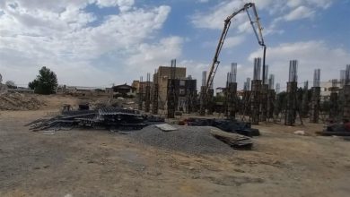 آغاز بازسازی مدارس آسیبدیده در جنگ تحمیلی سوم در شهرستان خمین / اخبار مرکزی - اخبار استانها
