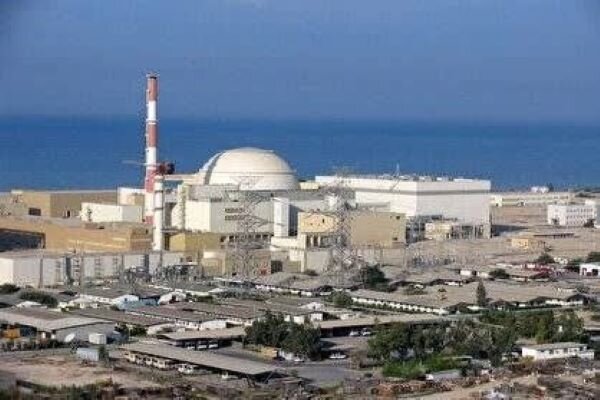 بازگشت نخستین گروه از کارکنان «روساتم» به نیروگاه هستهای بوشهر