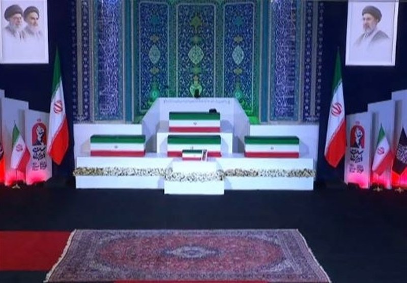گزارش خبرنگار تسنیم از ورودی مصلای تهران؛ حضور عزاداران امام شهید / اخبار سیاسی روز , اخبار سیاست داخلی