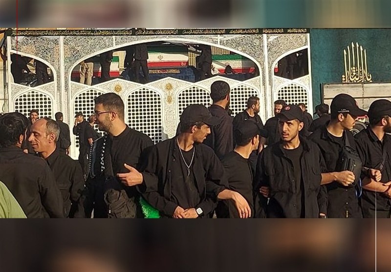 خودروی حامل پیکر مطهر امام شهید آماده ورود به مسیر تشییع / اخبار سیاسی روز , اخبار سیاست داخلی