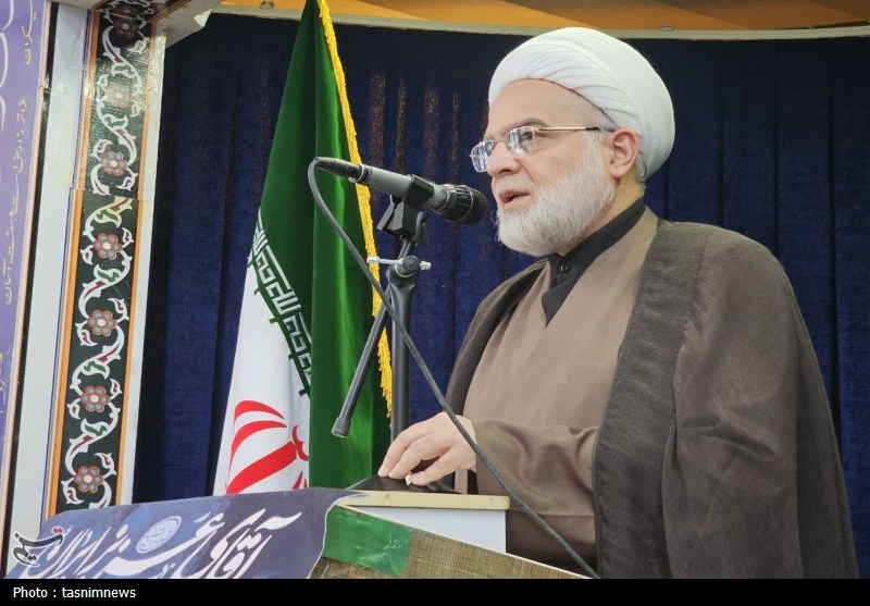 پورذهبی: رهبر شهید انقلاب با تقوا، مقاومت و وحدت مسیر هدایت را پیمود / اخبار کردستان - اخبار استانها
