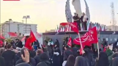 ببینید| نمایی از میدان انقلاب تهران با نماد مشت گره کرده رهبر شهید / اخبار سیاسی روز , اخبار سیاست داخلی