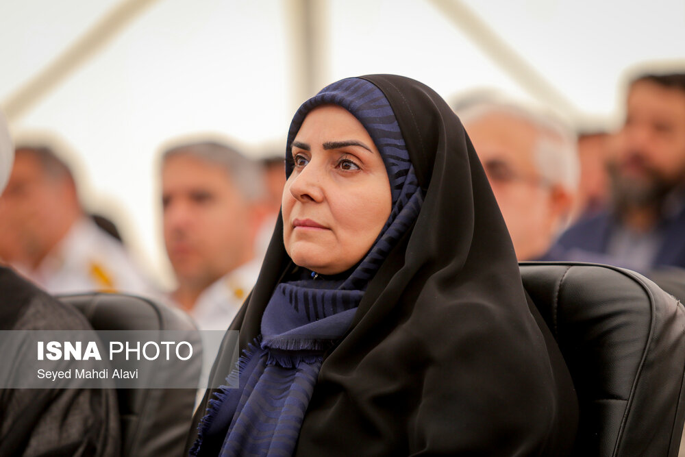 وزیر راه: فرودگاه مهرآباد ۳۵ بار هدف حمله قرار گرفت/ بازسازی زیرساختها در دستور کار / فرودگاه مهرآباد , وزیر راه , حملات , زیرساخت , بازسازی