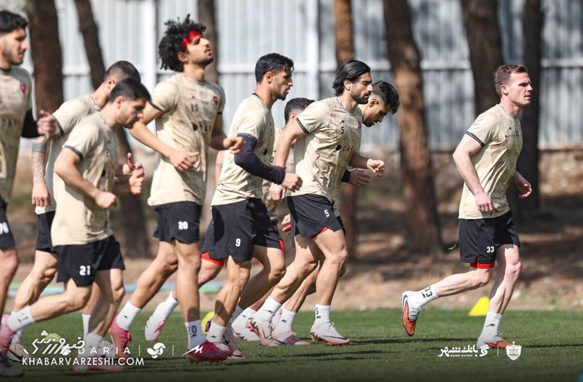 پرسپولیس مدافع جوان خود را به دلیل خدمت سربازی از دست داد؛ جلالی جایگزین میشود؟ / پرسپولیس , فرزین معاملهگری , خدمت سربازی , ابوالفضل جلالی , مدافع چپ