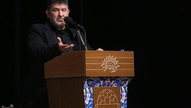 حدادیان: شعر آیینی بدون نقد تخصصی به کمال نمیرسد / اخبار مرکزی - اخبار استانها