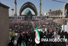 تصاویر اختصاصی رسانه روس از مراسم وداع با رهبر شهید انقلاب+فیلم