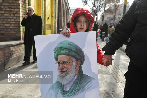 قاطعیت و فداکاری از ویژگیهای برجسته شهید آیتالله خامنهای بود