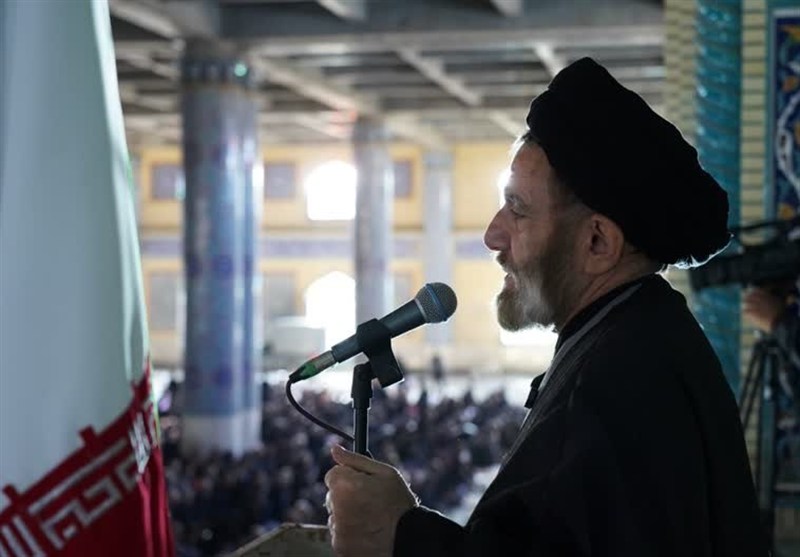 هشدار امامجمعه خرمآباد به گسترش بیحجابی؛ با هنجارشکنی مماشات نشود / اخبار لرستان - اخبار استانها