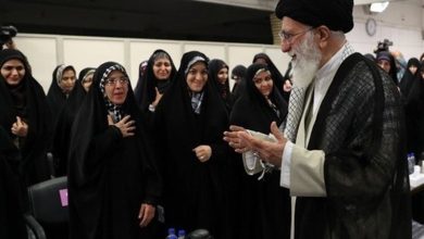 آخرین افطار شاعرانه در محضر رهبر شهید انقلاب؛ خاطرهای که با خبر شهادت به بغض تبدیل شد / اخبار کردستان - اخبار استانها