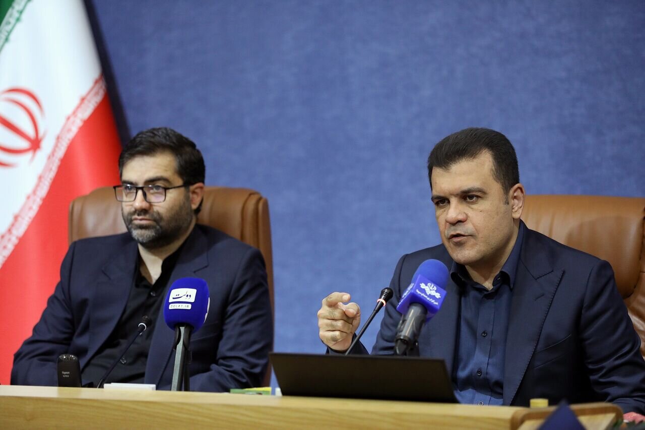 تدوین برنامه ملی «نوآوری بار اول» برای کاهش مصرف انرژی در صنایع/ اختصاص ۱۰همت تسهیلات فناورانه / مصرف انرژی , صنایع , نوآوری , تسهیلات , بهینهسازی