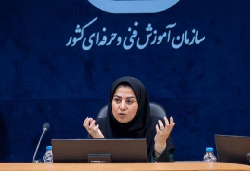 منصوری سرپرست سازمان آموزش فنیوحرفهای کشور شد / فاطمه منصوری , آموزش فنی و حرفهای , وزیر تعاون , کار و رفاه اجتماعی , احمد میدری