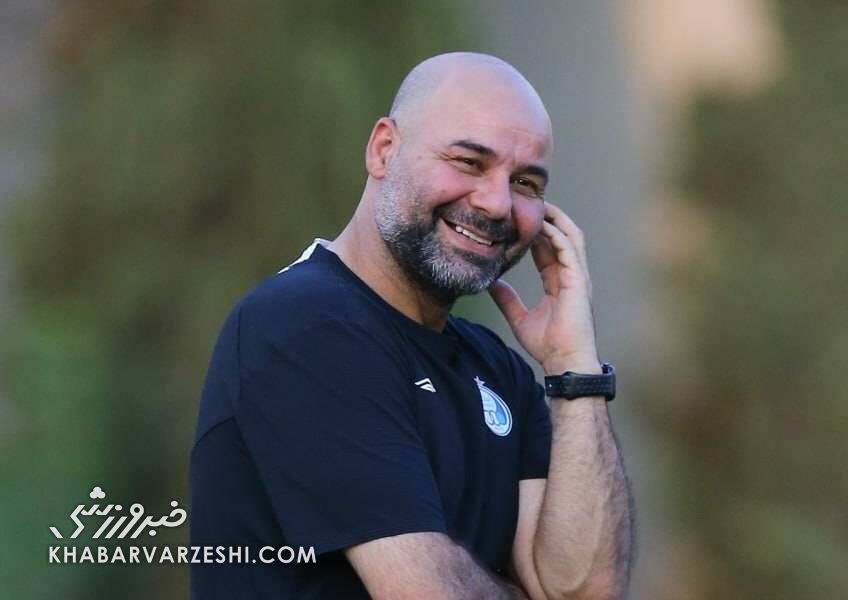 طعنه استقلال به پرسپولیس پس از شکست مقابل تراکتور؛ کریخوانی در شبکههای اجتماعی! / استقلال , پرسپولیس , تراکتور , لیگ برتر , کریخوانی