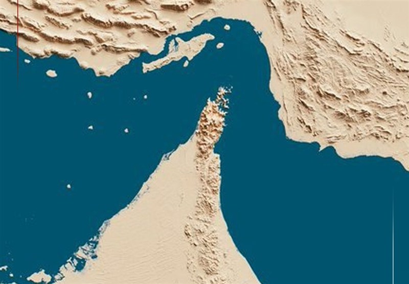 ایران قادر به کنترل ترددها در مسیر عمانی تنگه هرمز است / اخبار سیاسی روز , اخبار نیروهای مسلح ایران
