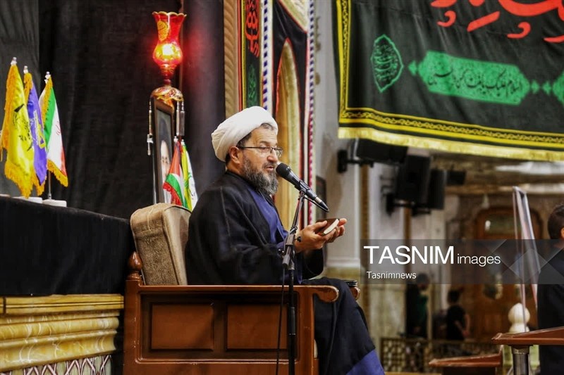 تسلیم نشدن در برابر طاغوت از نشانههای تربیت انبیاست / اخبار قم - اخبار استانها