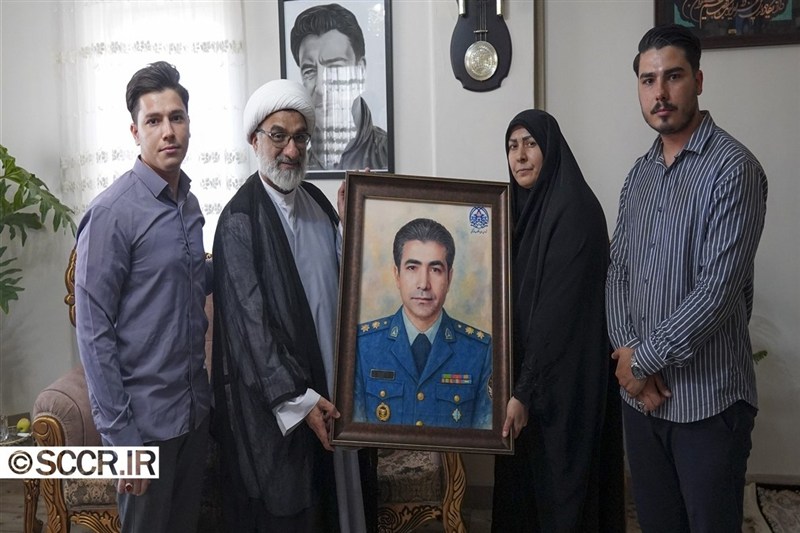 دیدار خسروپناه با خانواده شهدای پرواز اردیبهشت / اخبار سیاسی روز , اخبار نیروهای مسلح ایران