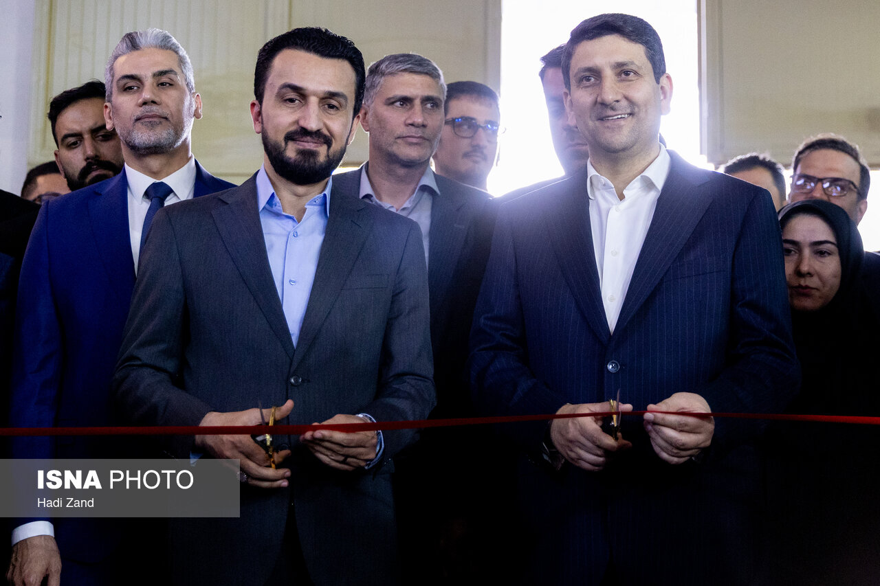 افتتاح بیستونهمین نمایشگاه بینالمللی الکامپ با حضور وزیر ارتباطات / الکامپ , نمایشگاه , وزیر ارتباطات , فناوری اطلاعات , ارتباطات