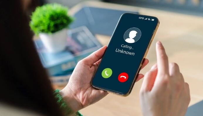 فرانسه تماسهای تبلیغاتی ناخواسته را ممنوع کرد / تماس تبلیغاتی , فرانسه , ممنوعیت , قانون , پنل خورشیدی