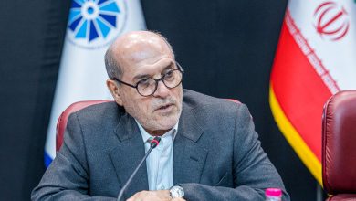 رئیس اتاق بازرگانی تهران: عبور از بروکراسی و اقتصاد دستوری برای نجات اقتصاد ضروری است / اتاق بازرگانی تهران , بروکراسی , اقتصاد دستوری , رکود تورمی , مداخلات دولت