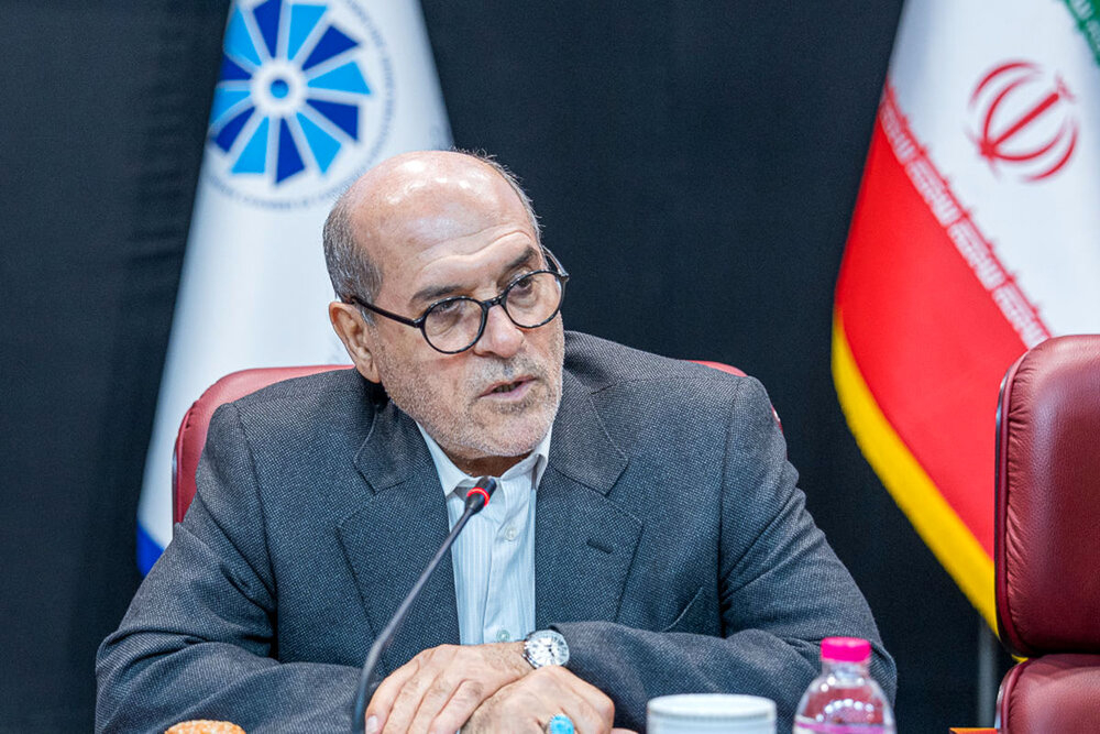 رئیس اتاق بازرگانی تهران: عبور از بروکراسی و اقتصاد دستوری برای نجات اقتصاد ضروری است / اتاق بازرگانی تهران , بروکراسی , اقتصاد دستوری , رکود تورمی , مداخلات دولت