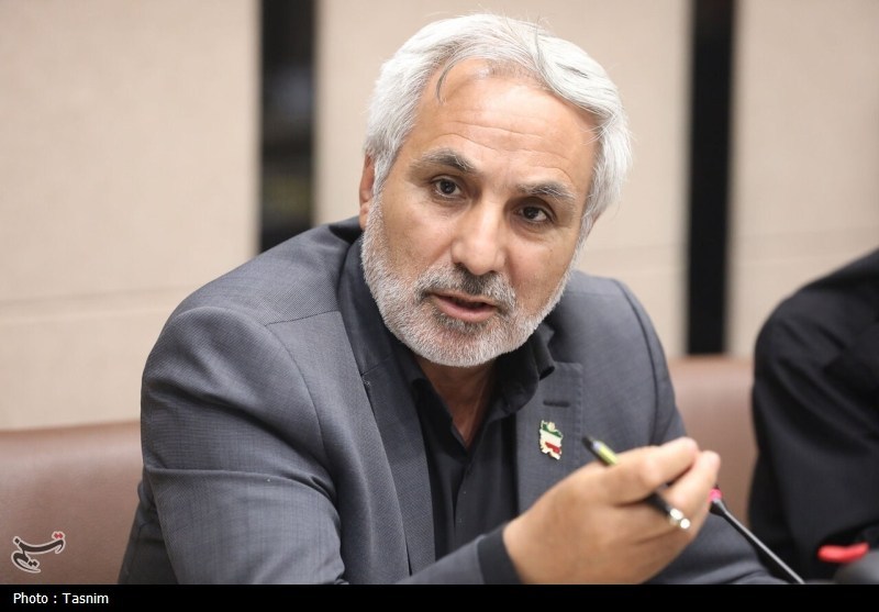 عدم تغییر در محاسبه مستمری بازنشستگان/ فعال بودن ارز 4200 تومانی دارو / اخبار سیاسی روز , اخبار مجلس