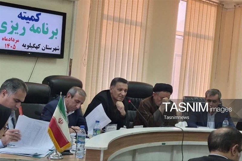 تأکید فرماندار کهگیلویه بر شتاببخشی به جذب اعتبارات و تکمیل پروژهها / اخبار کهگیلویه و بویراحمد - اخبار استانها