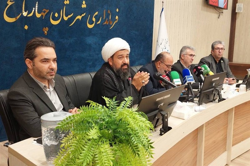 امامجمعه چهارباغ: خبرنگار را محدود نکنید / اخبار البرز - اخبار استانها