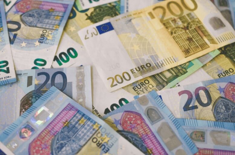 بانک مرکزی اروپا اسکناسهای یورو را بازطراحی میکند / بانک مرکزی اروپا , اسکناس یورو , بازطراحی , ECB , یورو