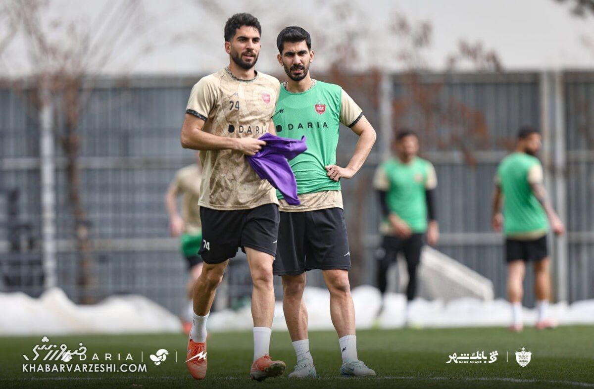 لایک مرموز شکاری، شایعه پیوستن هافبک سابق پرسپولیس به استقلال را داغ کرد / رضا شکاری , پرسپولیس , استقلال , نقل و انتقالات , فوتبال ایران