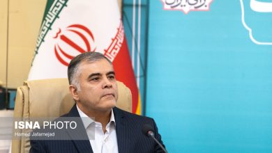 وزیر نفت: رسانهها جلوههای ایثار کارکنان صنعت نفت را منعکس کردند / صنعت نفت , ایثار , رسانه , تولید , تأمین انرژی