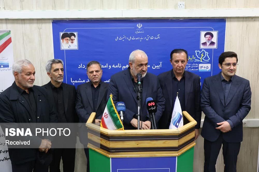 وزیر نیرو: کاهش ۵ درصدی مصرف برق در زنجان به تأمین پایدار برق مناطق جنوبی کمک کرد / وزیر نیرو , مصرف برق , مدیریت انرژی , زنجان , تأمین برق