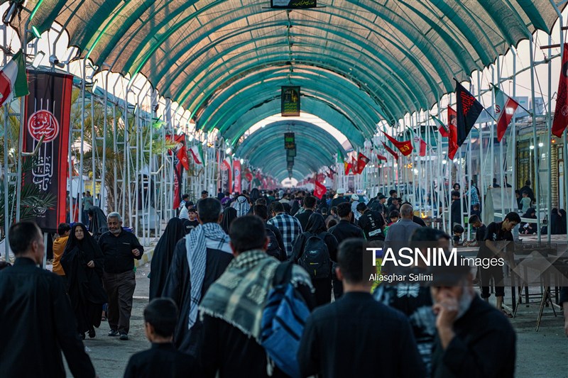همه رهسپارند؛ گروهی با پاهای خسته و عدهای با چشمانی اشکبار/اربعین دل / اخبار قم - اخبار استانها