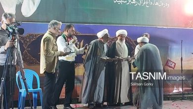تجلیل از واقفان و بانیان امامزادگان بوشهر در اجتماع شبانه مردم / اخبار بوشهر - اخبار استانها